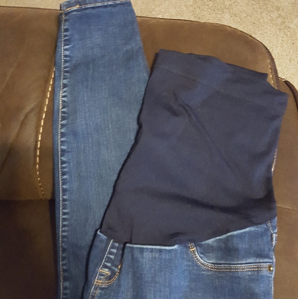 Maternity pants skinny jeans